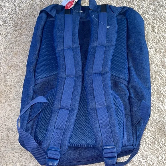 ❤️NWT!!!❤️RARE!!Beautiful Herschel 25L Backpack.Little America.15”Laptop sleeve. - Picture 4 of 17